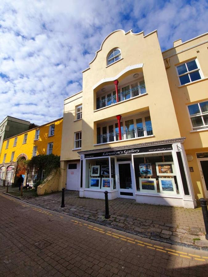 Stylish Flat In Central Tenby & Free Parking Bagian luar foto